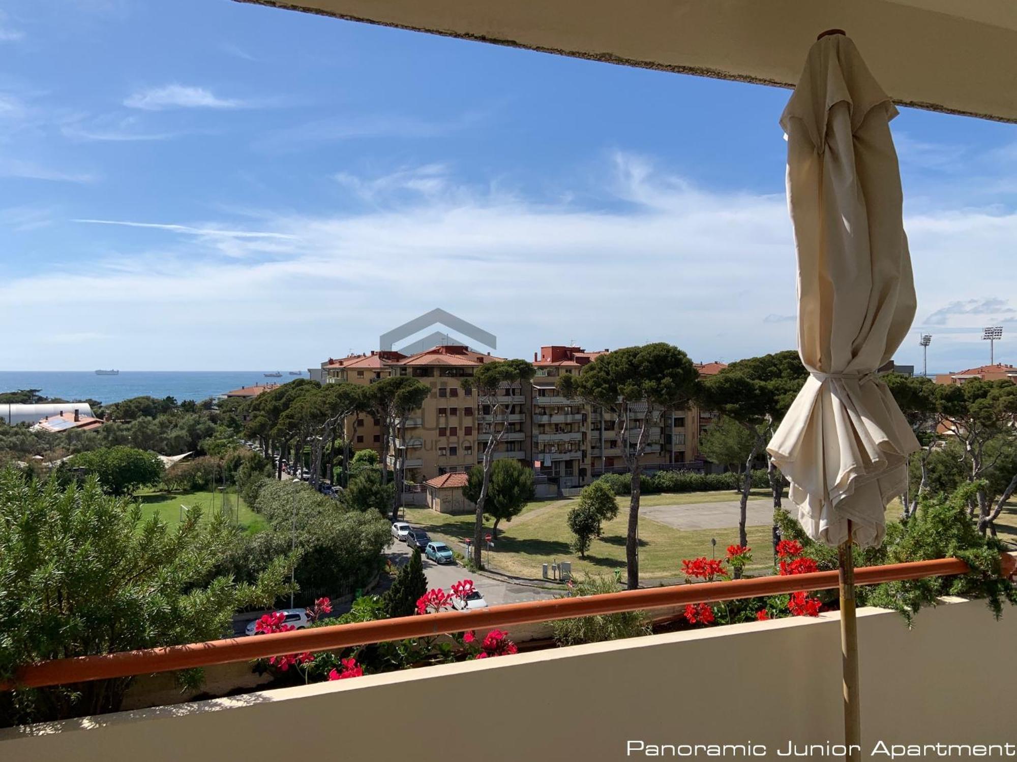Suites Marilia Apartments Pool Side - Suite Livorno Holiday Home Group 外观 照片