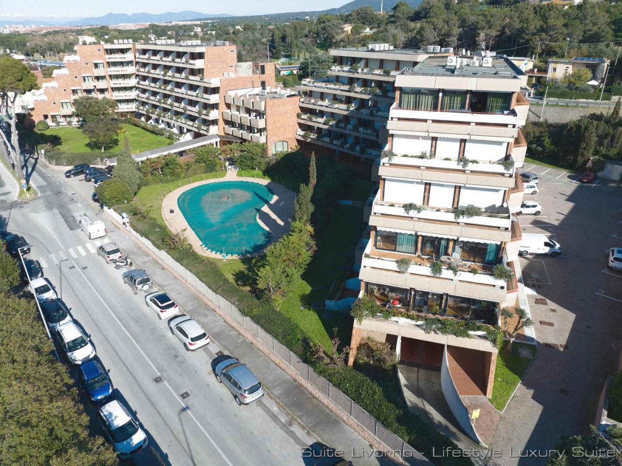 Suites Marilia Apartments Pool Side - Suite Livorno Holiday Home Group 外观 照片